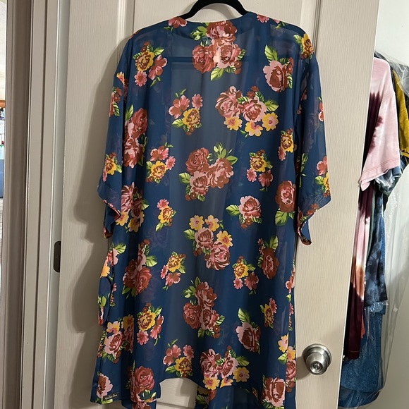 Matilda Jane Floral kimono - Picture 4 of 4